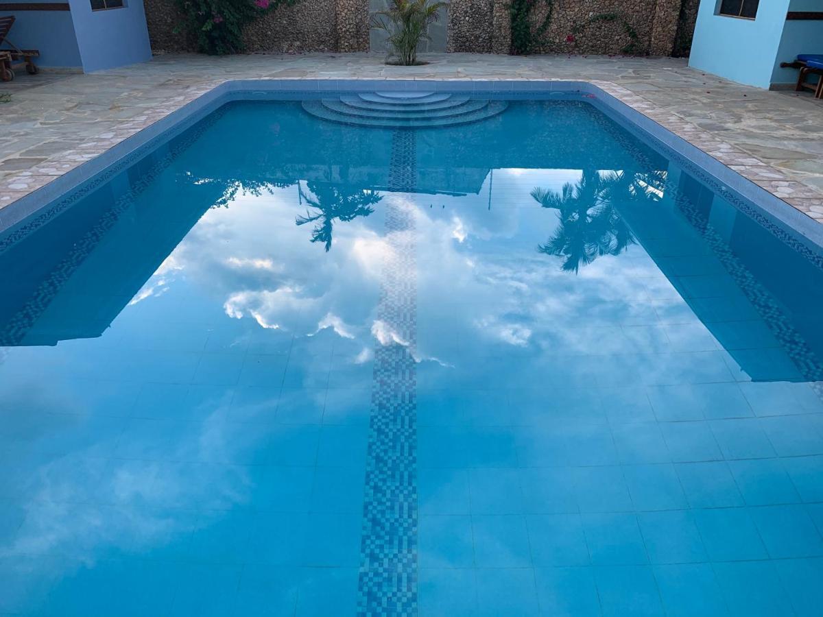 Lions Home Diani Beach Buitenkant foto